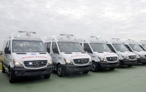 Petropar prevé llamativa compra de ambulancias - Economía - ABC Color