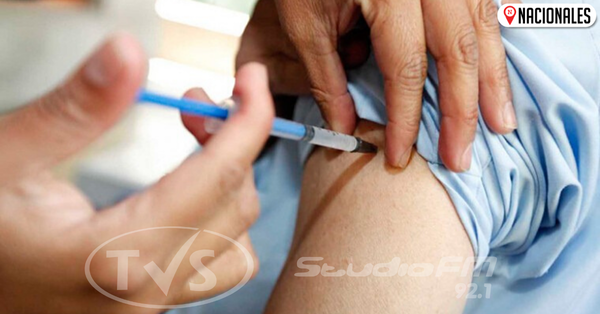 Padres de prematuros denuncian postergación vacunación contra VSR