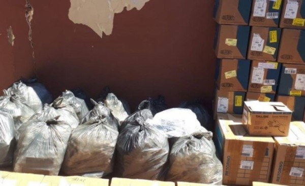 Fiscalía investiga supuesto contrabando de insumos sanitarios