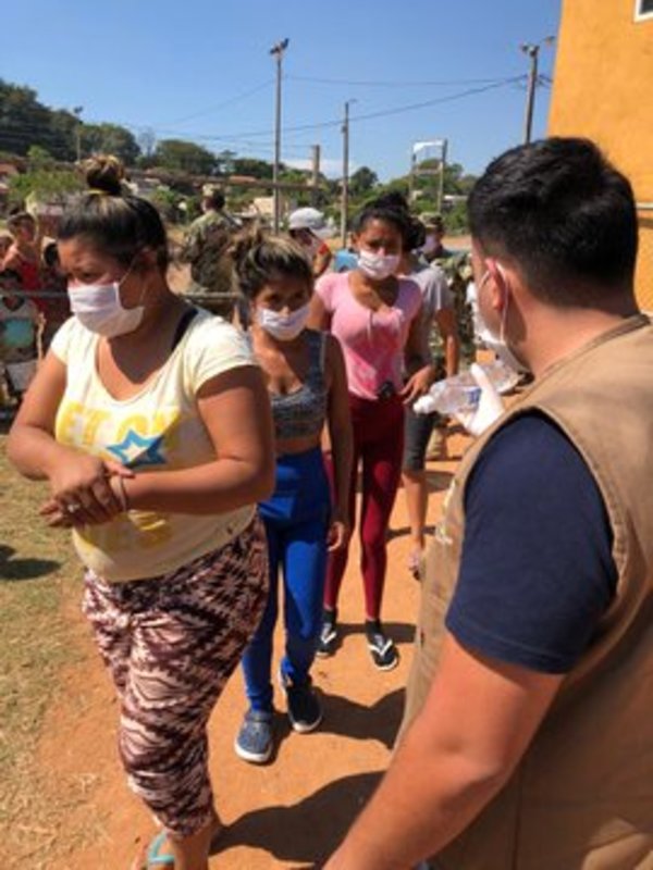 Primera Dama entregó casi veinte mil platos de comidas en zonas vulnerables - .::RADIO NACIONAL::.