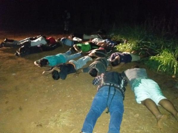 11 paraguayos fueron detenidos intentando contrabandear alimentos - Noticde.com