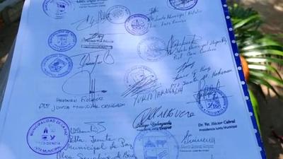 JUNTAS MUNICIPALES SE UNEN PARA RECHAZAR RECORTES DE ROYALTIES