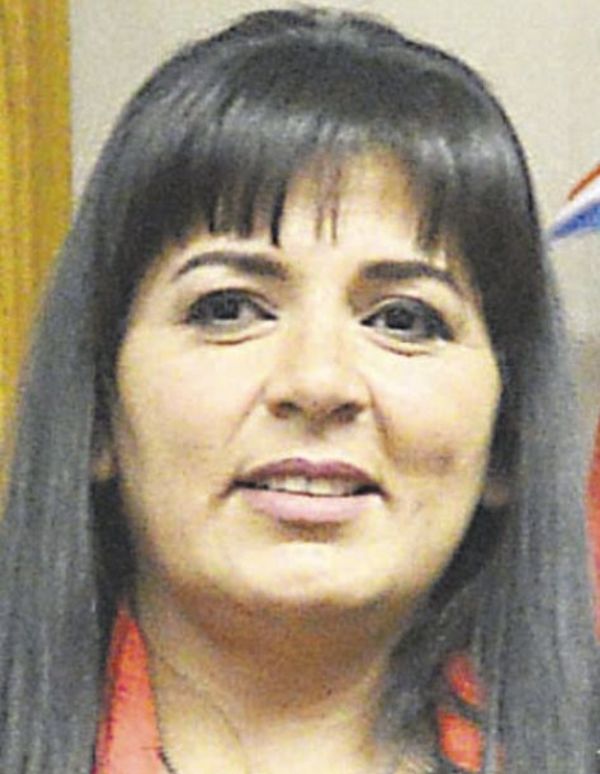 Diputada dice que violó la cuarentena por su proyecto - Política - ABC Color