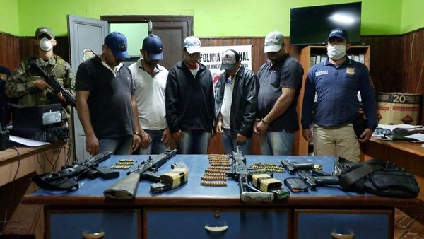 Fiscalía imputa por tráfico de armas de fuego a quienes habrían ayudado en la fuga del líder del Comando Vermelho - ADN Paraguayo