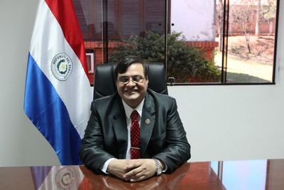 Titular de Senadis responde a denuncias de escasez de medicamentos: "En teoría no debería faltar" » Ñanduti