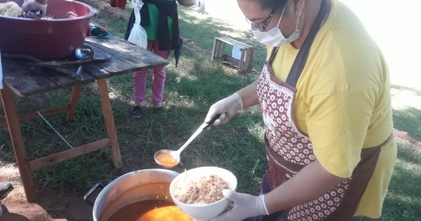 Solidaridad: más de 500 platos ofrecen en Reducto
