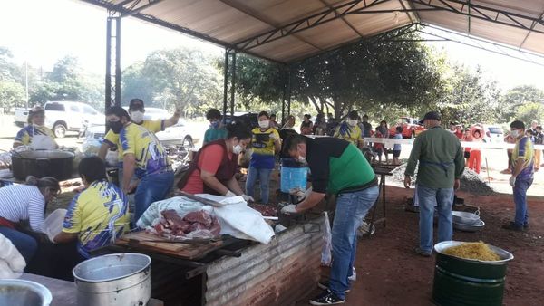 Olla popular alcanza a 1.600 personas en Minga Guazú