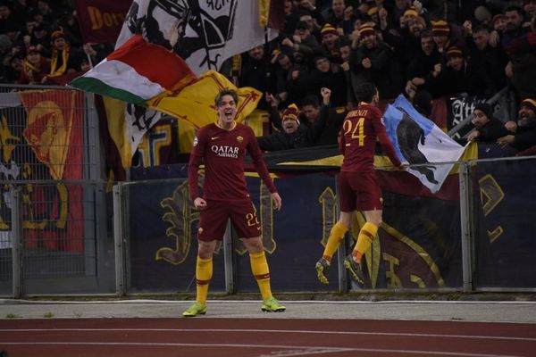Los jugadores de la Roma renuncian a cuatro meses de salario
