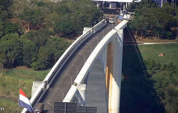 Cámara de Comercio de CDE pide reabrir frontera para no afectar a 50.000 empleos - ABC en el Este - ABC Color