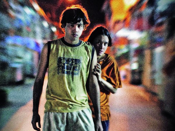 Con la proyección de 7 cajas hoy empieza el Festival Cine en Casa