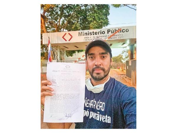 Mochilero denuncia que le robaron en control policial fiscal
