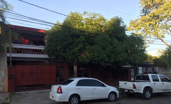HOY / Caso Ronaldinho: Detienen a hijo de un funcionario de Migraciones