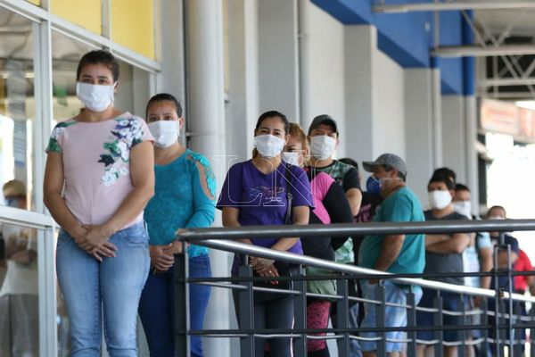 Tapabocas: Uso obligatorio rige desde hoy en 350 supermercados