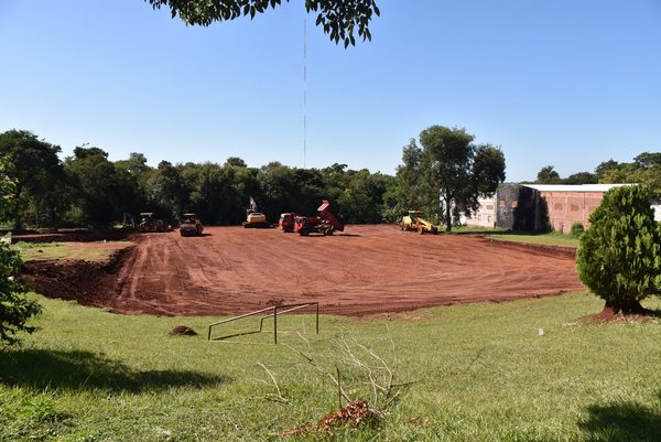 CONSTRUYEN PABELLONES DE AISLAMIENTO EN EL IPS DE ENCARNACIÓN