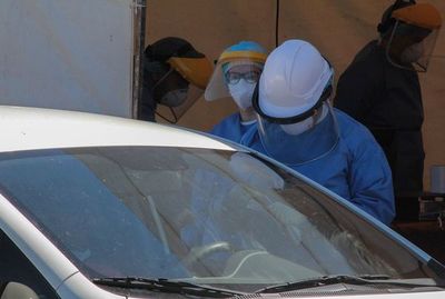 Puesto de tests de COVID-19 será solo para automovilistas en San Lorenzo