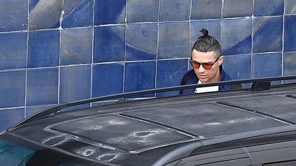 HOY / Cristiano Ronaldo apura su vuelta a Italia con fiestas polémicas en cuarentena