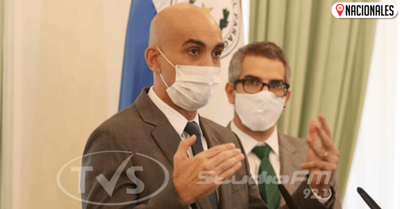 «No hay posibilidad de reanudar las clases antes del 1 de setiembre», reiteró Mazzoleni