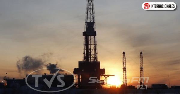 Colapsa el Petróleo W.T.I. Terreno negativo por primera vez en la historia.