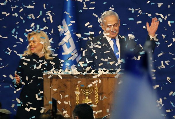 Israel: Netanyahu seguirá al frente del gobierno tras acuerdo