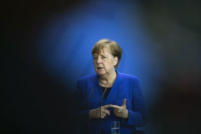 Merkel pide a China que sea lo más “transparente” posible sobre coronavirus - Mundo - ABC Color