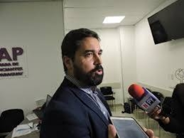 HOY / Oscar Charotti, director ejecutivo de Juntos por la Educación, sobre pedido de declaración de emergencia educativa