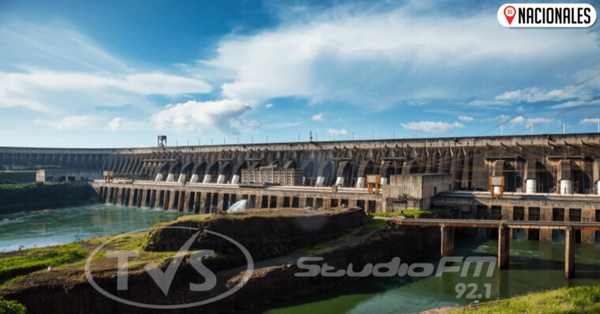 Fondos de Itaipú pueden ayudar a superar la crisis, resalta experto economista