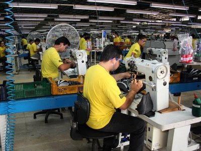 UIP considera "desatinado" hablar de nuevos impuestos