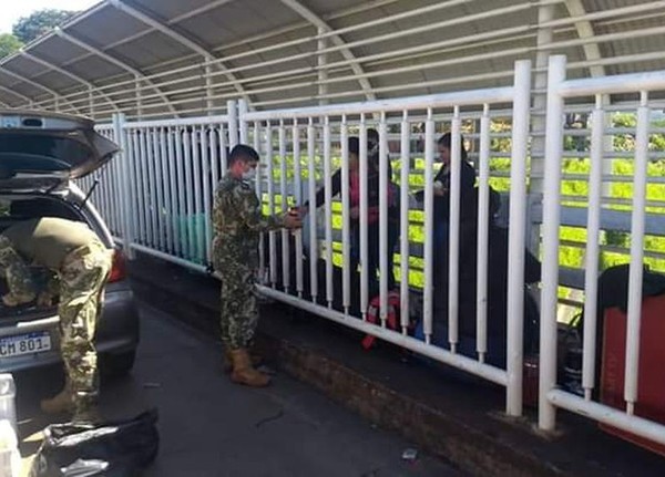 Covid-19: 'hay gente que está lucrando con el transporte de compatriotas hacia la frontera', denuncian