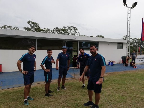 Entrenadores de la escuela de fútbol de Cerro se solidarizan con Mario Grana