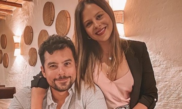 Quattrocchi pide ideas de cómo festejar su aniversario de bodas en cuarentena