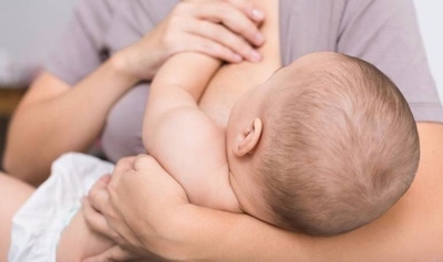 HOY / Madres con sospecha o caso positivo de COVID-19 deben aislarse del bebé y no amamantar para evitar contagio