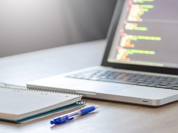 Clases virtuales: "Para desarrollar contenidos inteligentes se necesita tecnología"