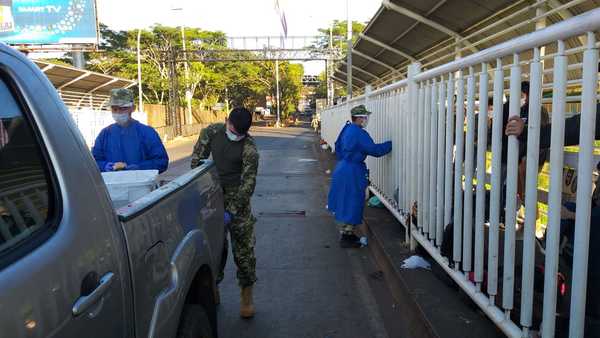 100 compatriotas ingresaron hoy y cumplirán cuarentena en el Parque Mercosur - Noticde.com