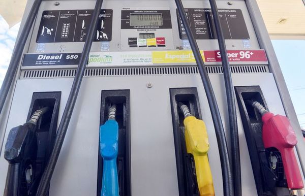 Solicitan que emblemas “se pongan la camiseta” y bajen precio de carburantes - Economía - ABC Color
