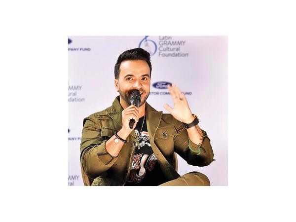 Luis Fonsi está a la cabeza de ventas en iTunes con VIDA, Sway y Despacito
