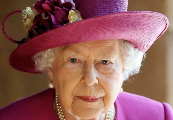 Isabel II cumplió 94 años en confinamiento y sin pompas - Sociales - ABC Color