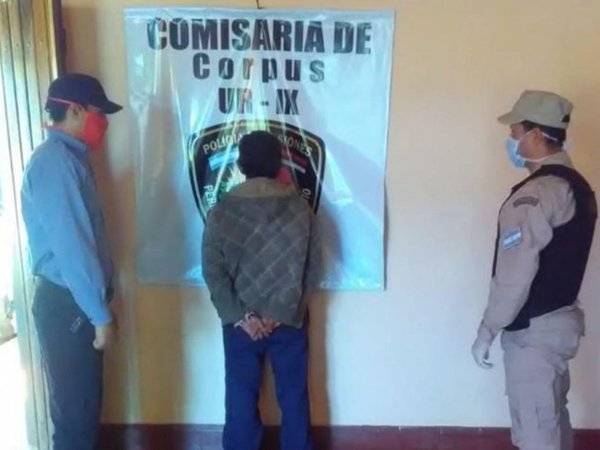 Cruzó en canoa a Argentina para comprar mercadería y lo expulsaron