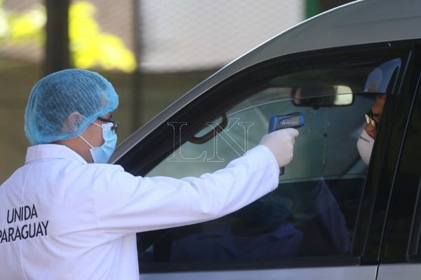 Mayoría de casos positivos en médicos fue por no tomar recaudos al tratar a pacientes
