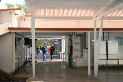 Bloque de contingencia en Hospital de Itauguá ya esta habilitado