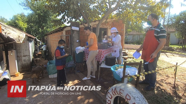 SE UNEN PARA COCINAR A SUS VECINOS DE B° KENNEDY.