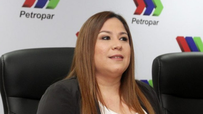 Mario Abdo confía en Patricia Samudio y no planea sacarla de su cargo