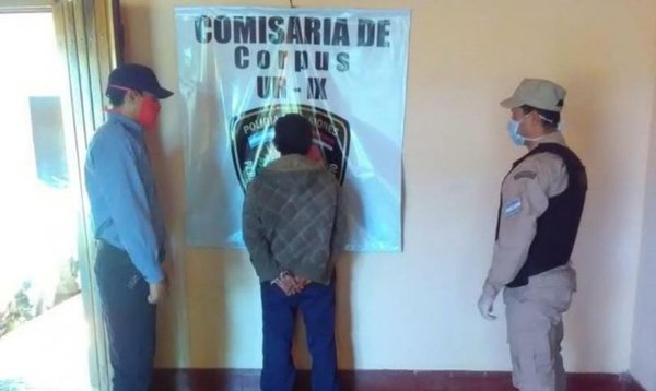 CRUZÓ EN CANOA A ARGENTINA PARA COMPRAR MERCADERÍA Y LO EXPULSARON