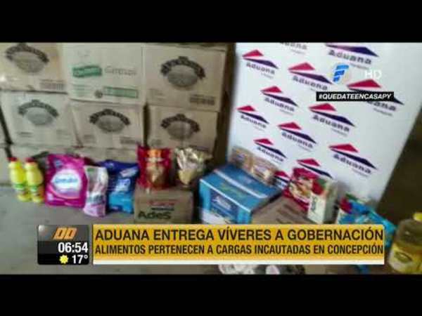 Aduana entrega víveres a Gobernación
