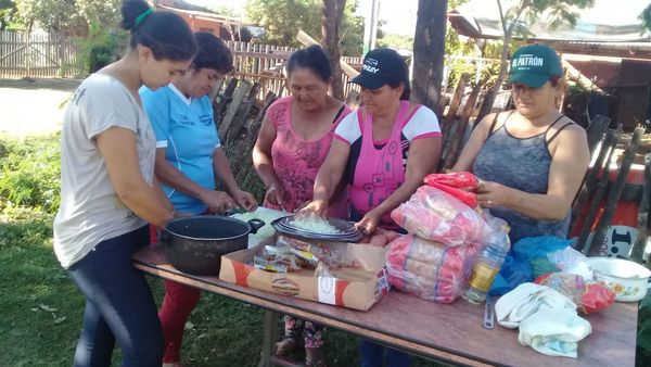 Donan 10 toneladas de víveres en Concepción para ollas populares