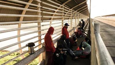 Más paraguayos llegaron esta madrugada al Puente de la Amistad – Diario TNPRESS