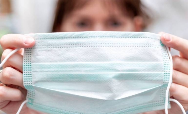 HOY / Mascarillas para 4 semanas se terminaron en 5 días en el Hospital Nacional: Salud investiga desaparición