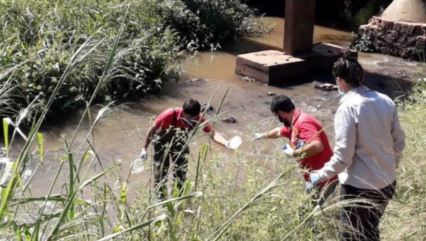 HOY / El lago Ypacaraí se purifica y examinan estado de sus demás afluentes