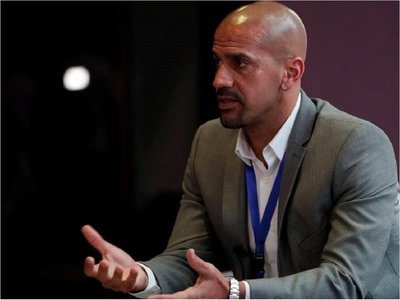 A Verón le "gustaría" presidir la AFA y que Simeone dirija la Albiceleste