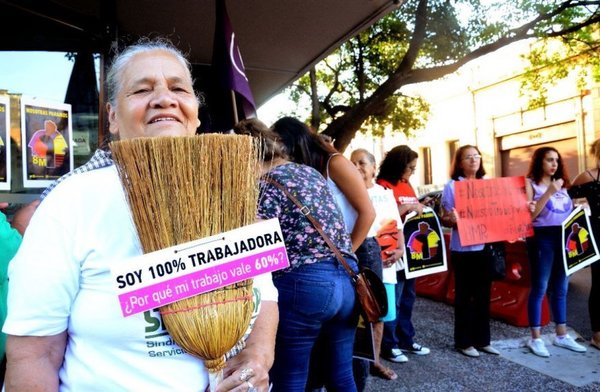 La SET confirma que domésticas que no tengan IPS deberán emitir factura legal - Paraguay Informa