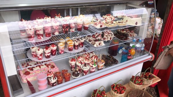 El fin de semana se puso en marcha la Expo Frutilla - Paraguay Informa